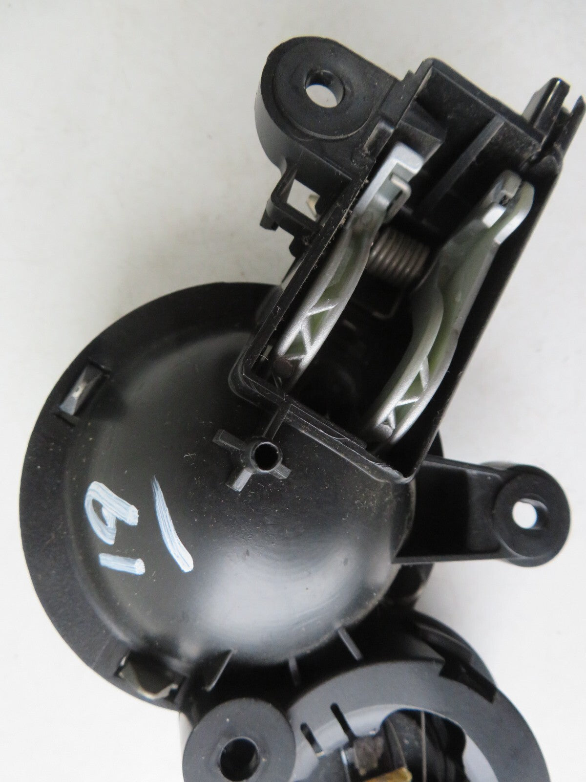 BMW MINI COOPER R50 OS DRIVER SIDE INTERIOR DOOR HANDLE 2000-2006 A0925-19