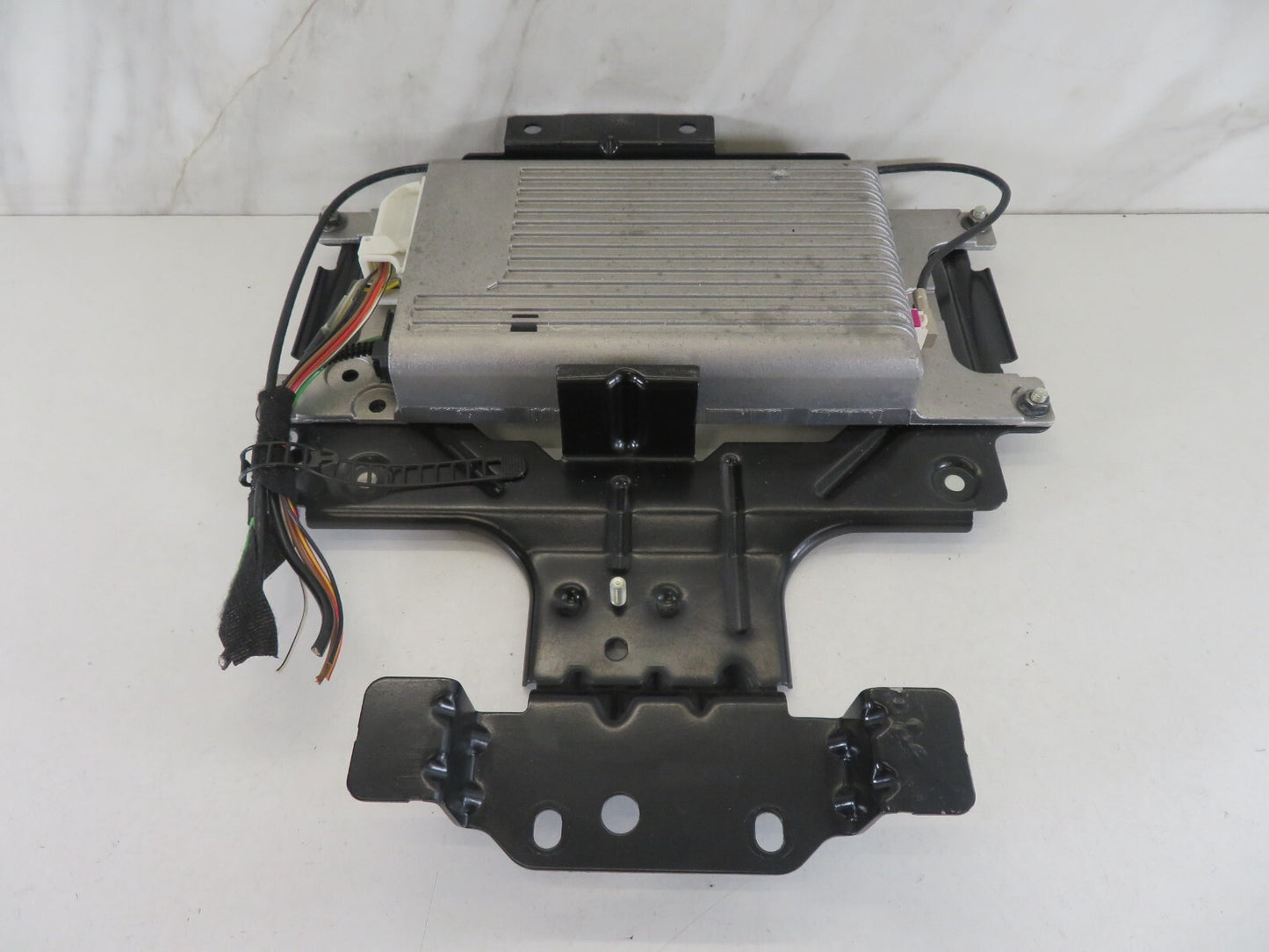 BMW 1 SERIES E88 BLUETOOTH MODULE T8G-MUFL2 2007-2013 A1119-3