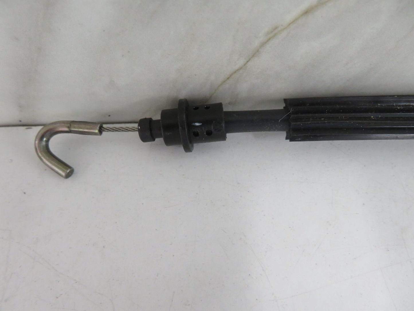 VOLKSWAGEN VW BEETLE OS DRIVER DOOR LOCK CATCH 1999-2005 AMS-7