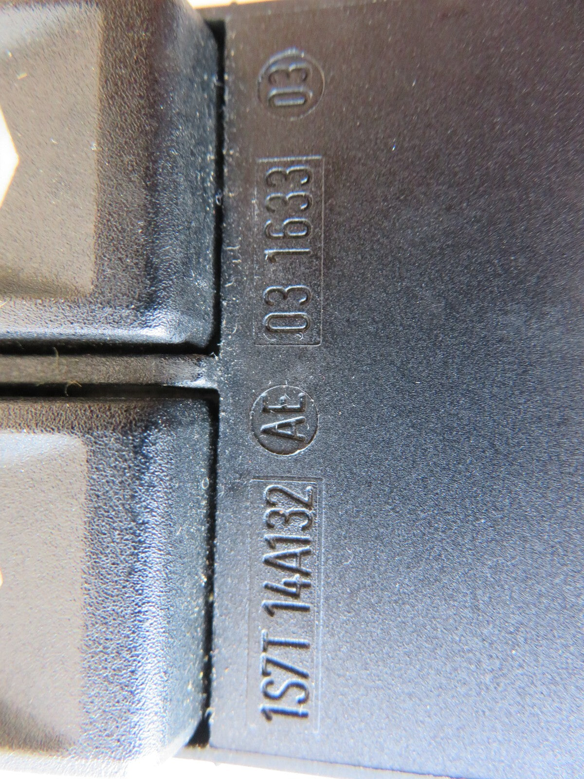 FORD MONDEO MK3 OS DRIVER WINDOW SWITCHES 2001-2007 RA04