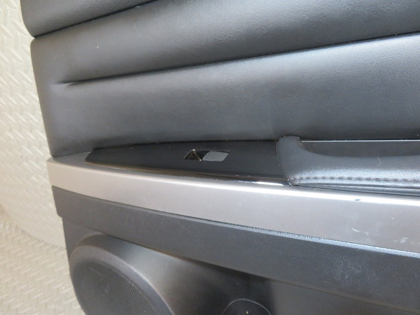 MAZDA CX7 OSR DOOR CARD 2010-2012