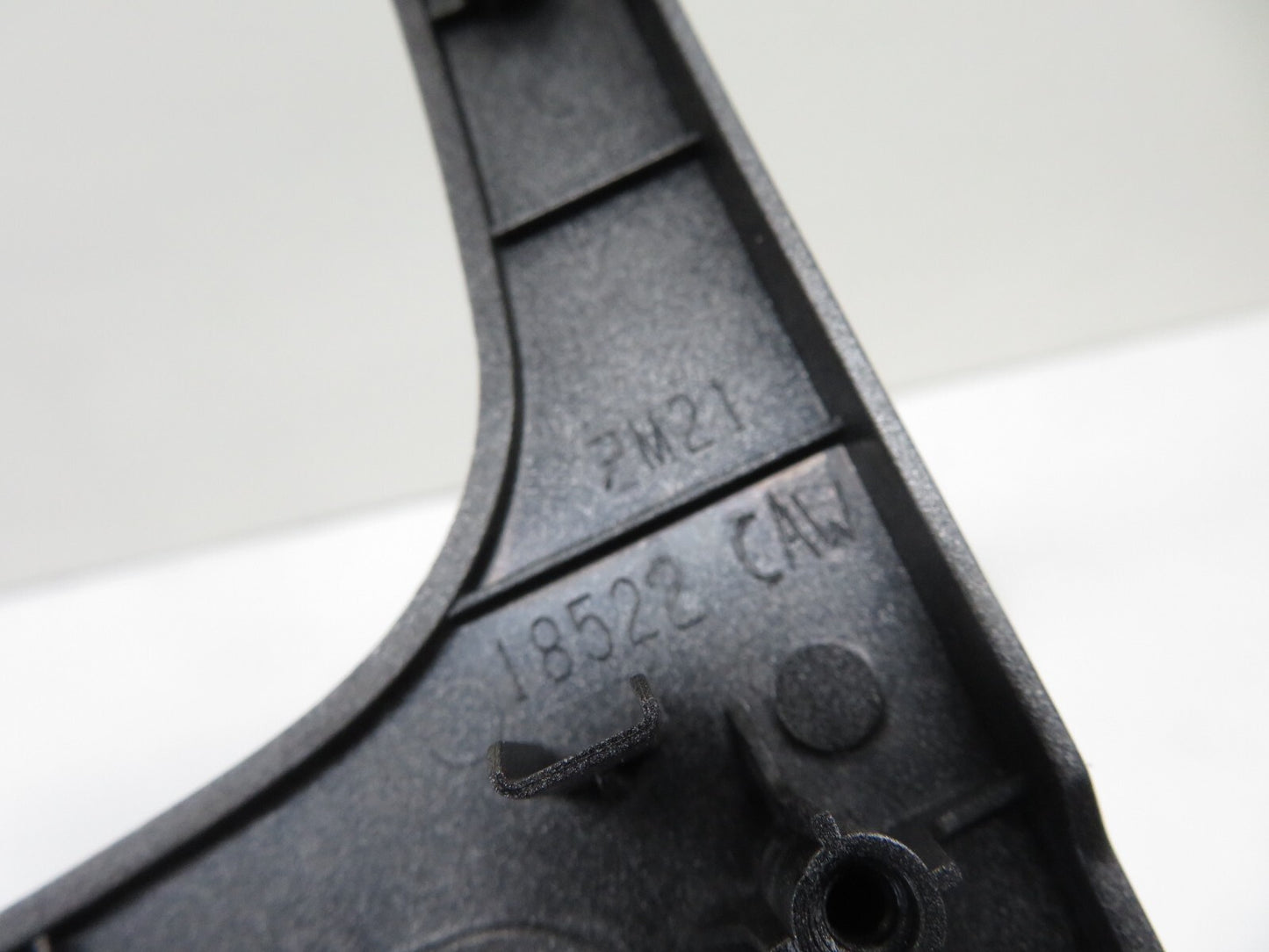 FORD SMAX DASH STERO SURROUND TRIM 2006-2010 1789-2