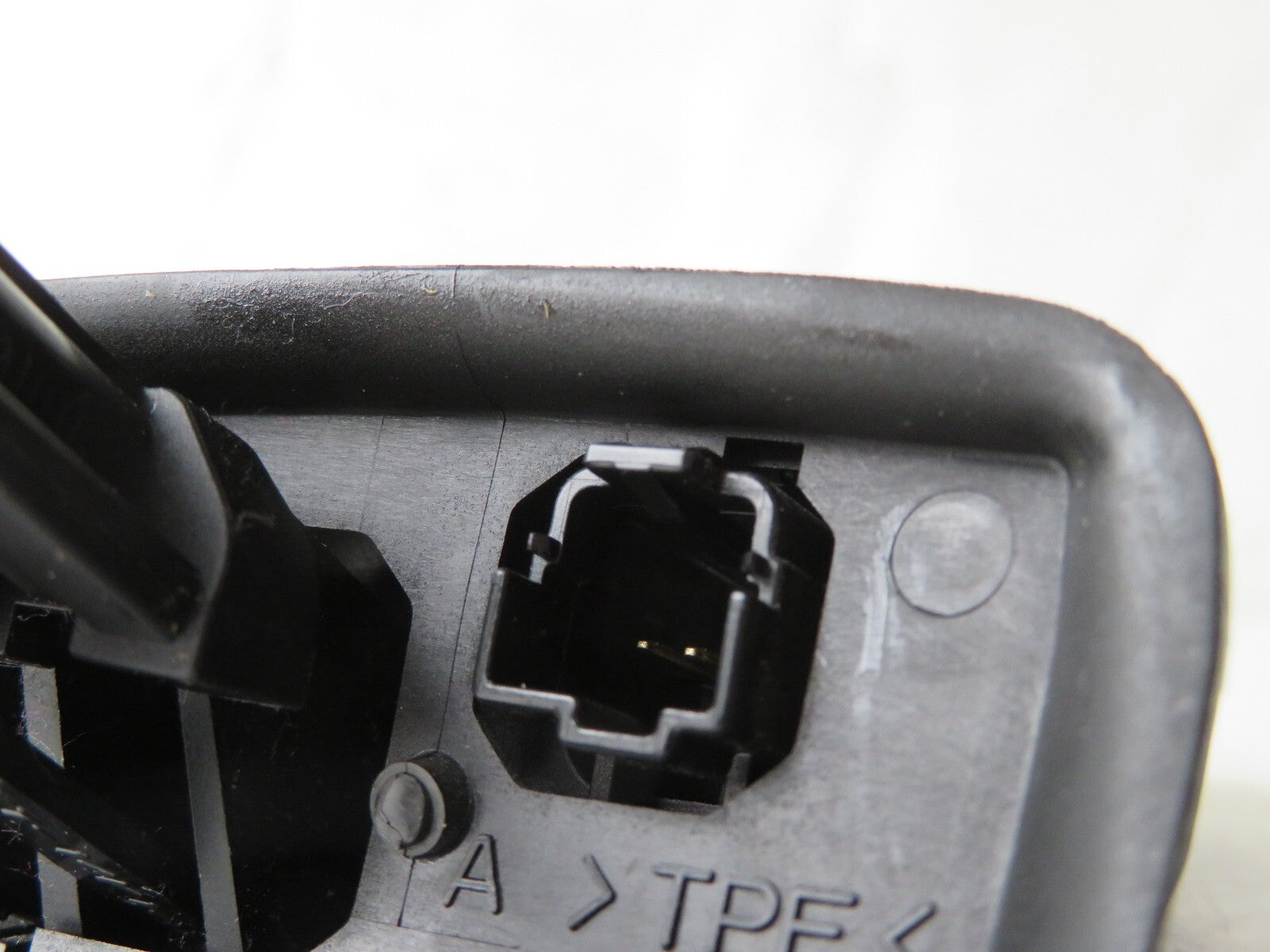 FORD C-MAX STEERING WHEEL VOLUME CONTROLS 2002-2008 A1420-9