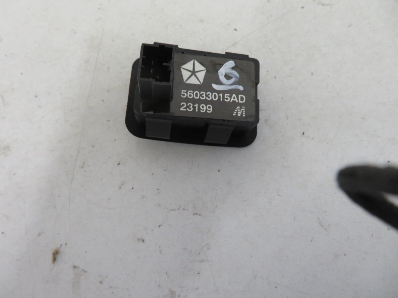 JEEP GRAND CHEROKEE WJ HEADLIGHT LEVEL SWITCH 56033015AD 1999-2004 1534-6