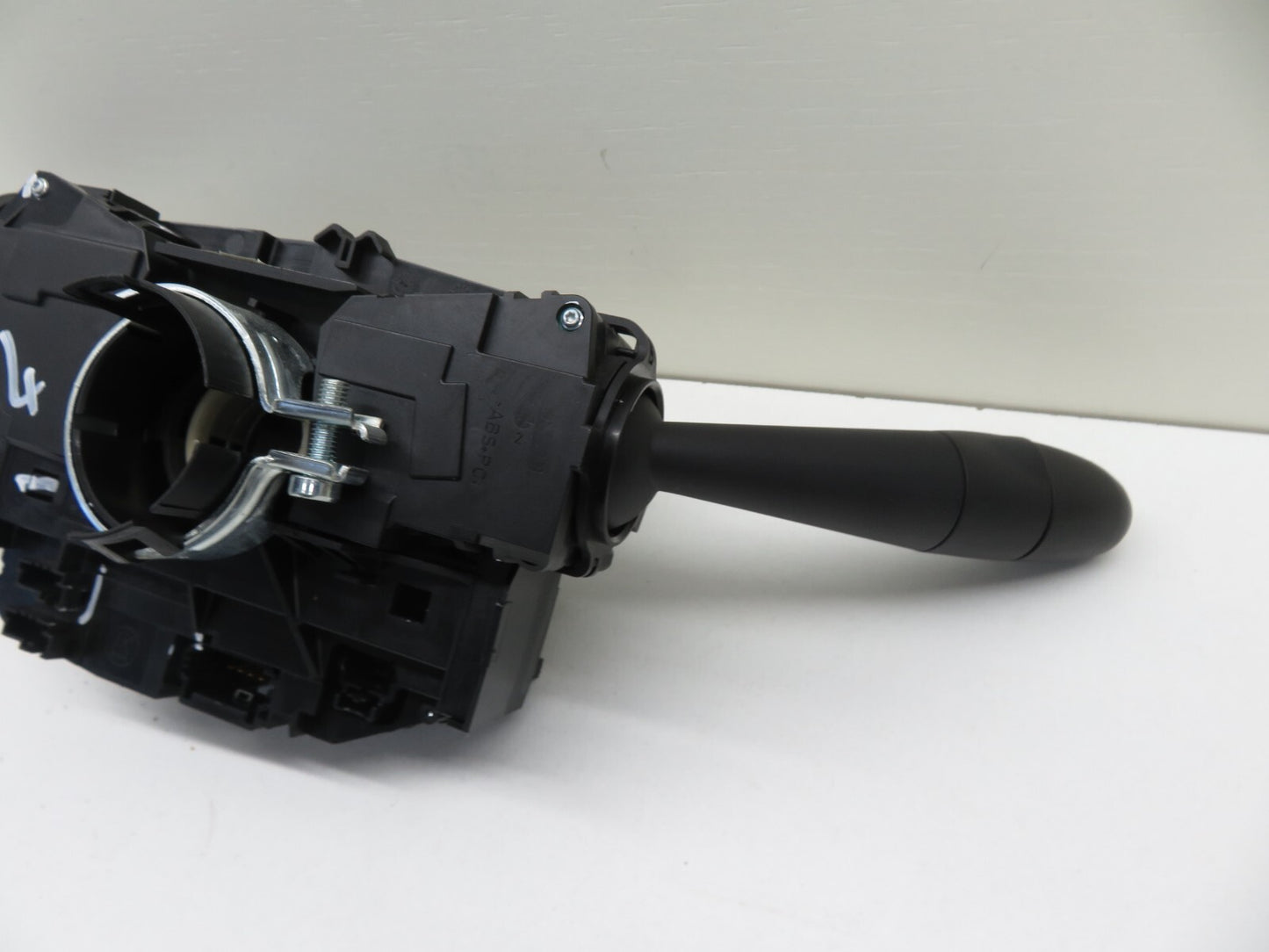 PEUGEOT 3008 INDICATOR WIPER STALK 96667318XT 2008-2016 1533-4