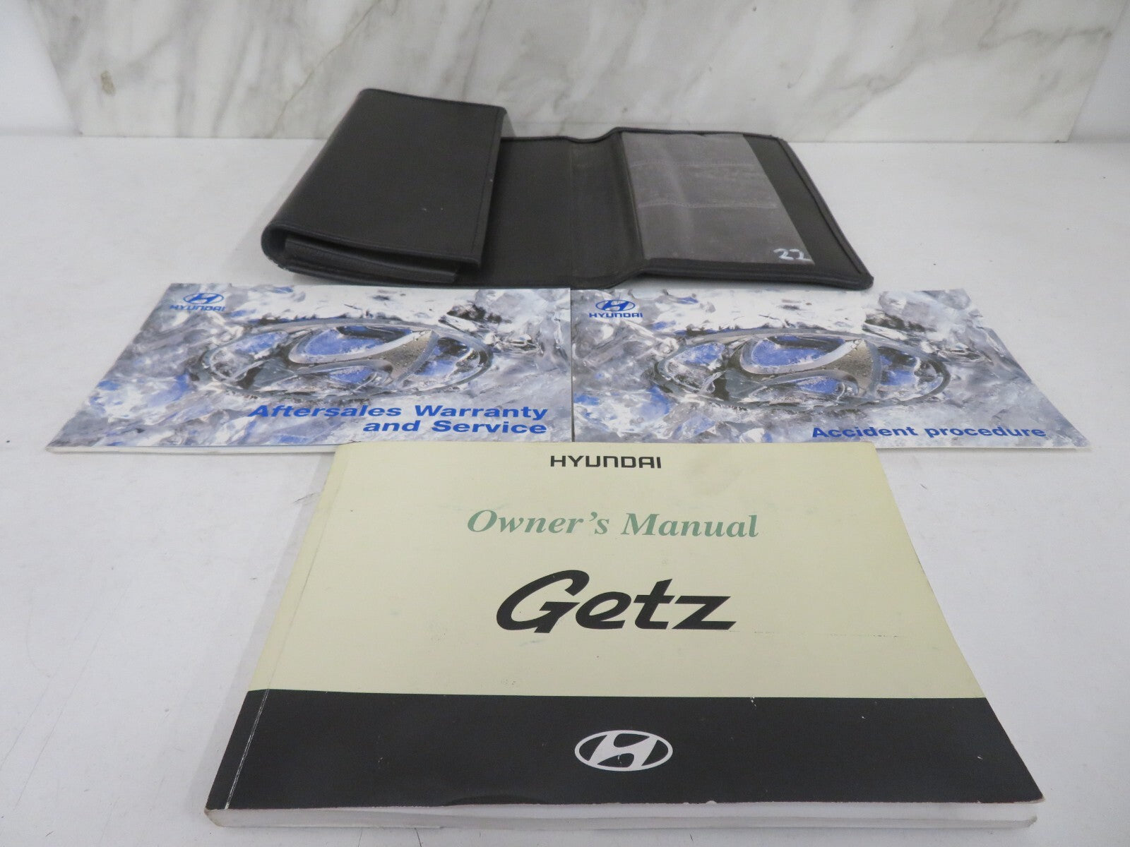 HYUNDAI GETZ OWNERS MANUAL WITH FOLDER 2002-2005 1234-22