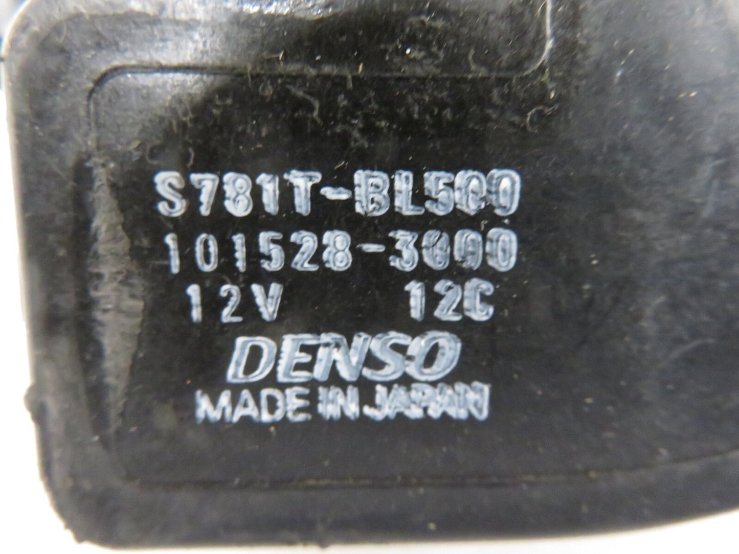 TOYOTA COROLLA BOOT LOCK CATCH 101528-3000 2002-2006 MIX1424-11