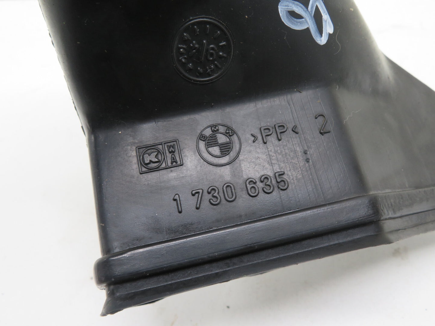 BMW E36 3 SERIES ALTERNATOR COOLING DUCT 1730635 1991-1998 1741-8