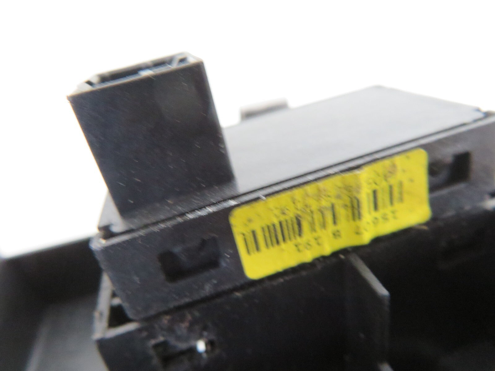 FIAT BRAVO NS PASSENGER DOOR SWITCH 2008-2012 B6-5