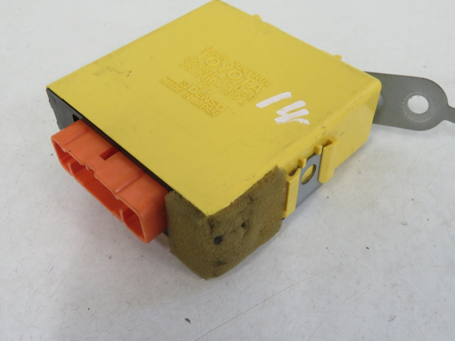 TOYOTA MR2 MK2 SW20 DOOR CONTROL MODULE RELAY 85980-17060 AM1206-14