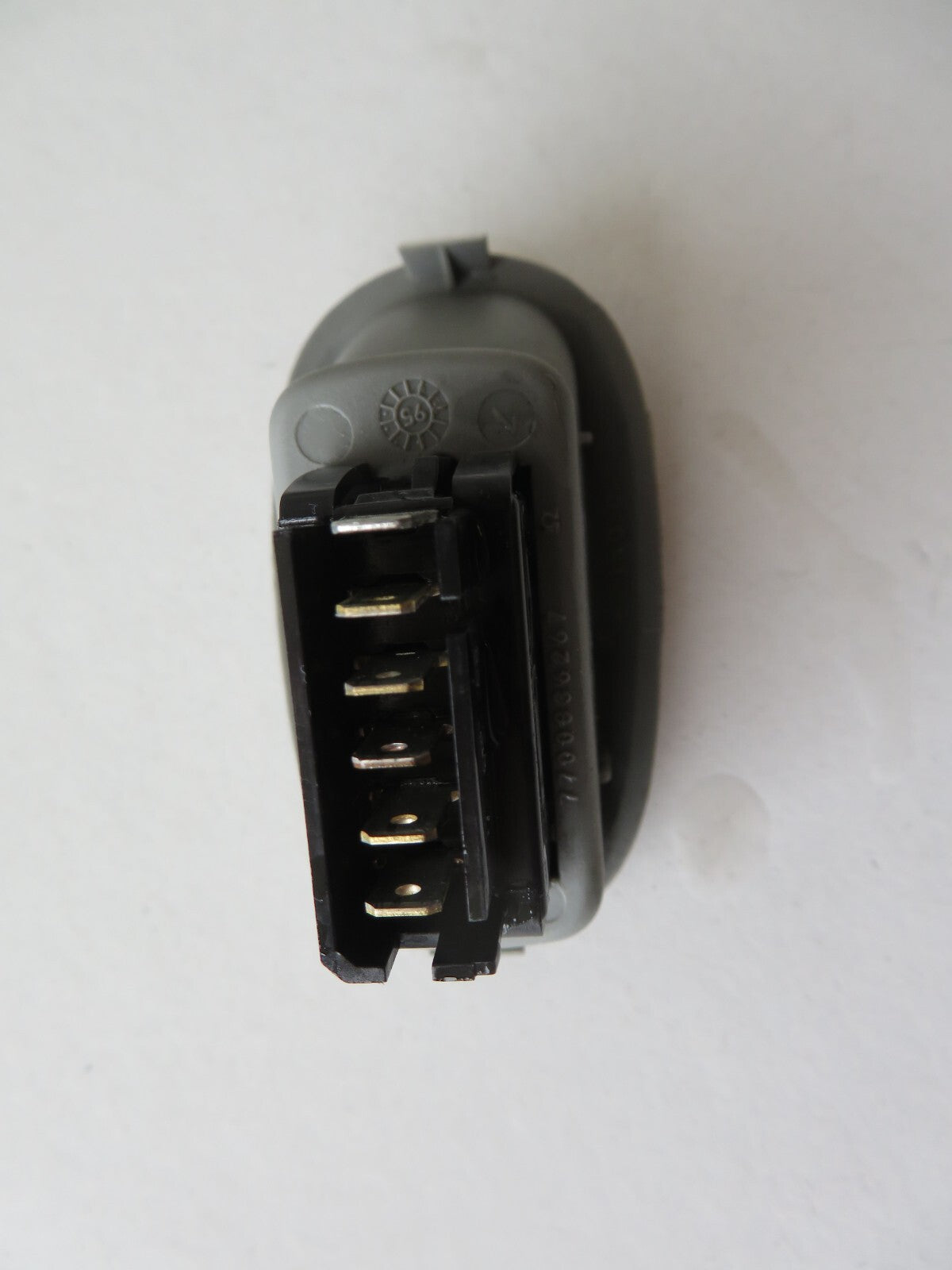 RENAULT SCENIC MK1 WINDOW SWITCH 7700836267 1999-2003 AMS1233-2