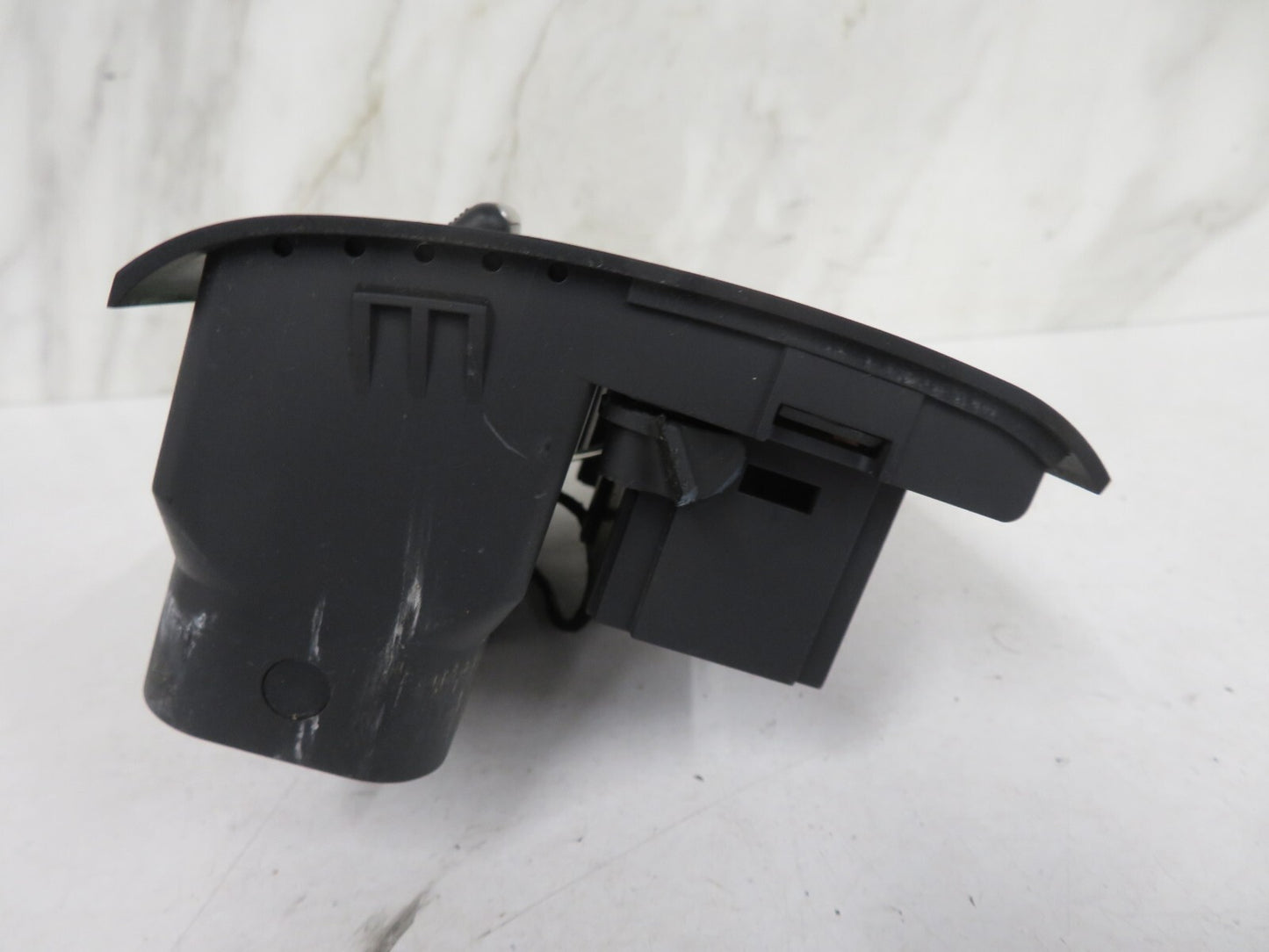 AUDI A8 D2 CENTER CONSOLE STORAGE TRIM 4D2863075Q 1998-2002 1426-8