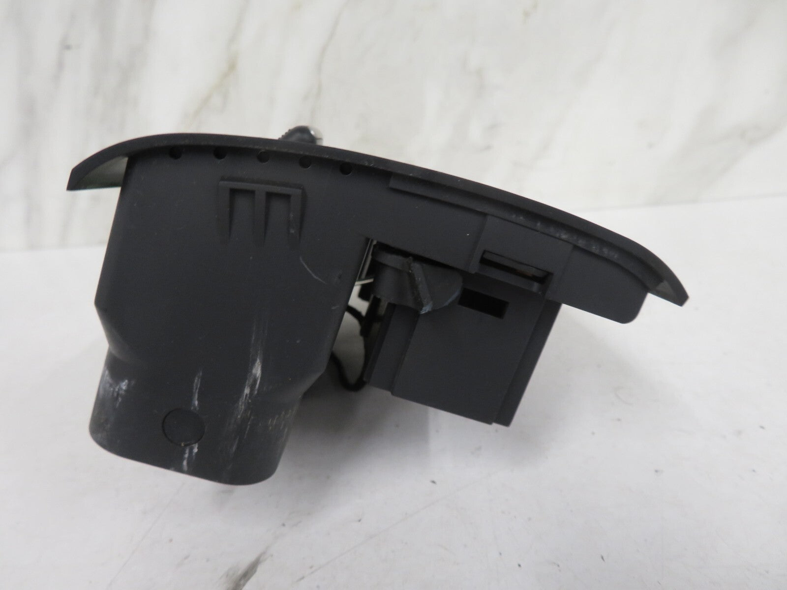 AUDI A8 D2 CENTER CONSOLE STORAGE TRIM 4D2863075Q 1998-2002 1426-8