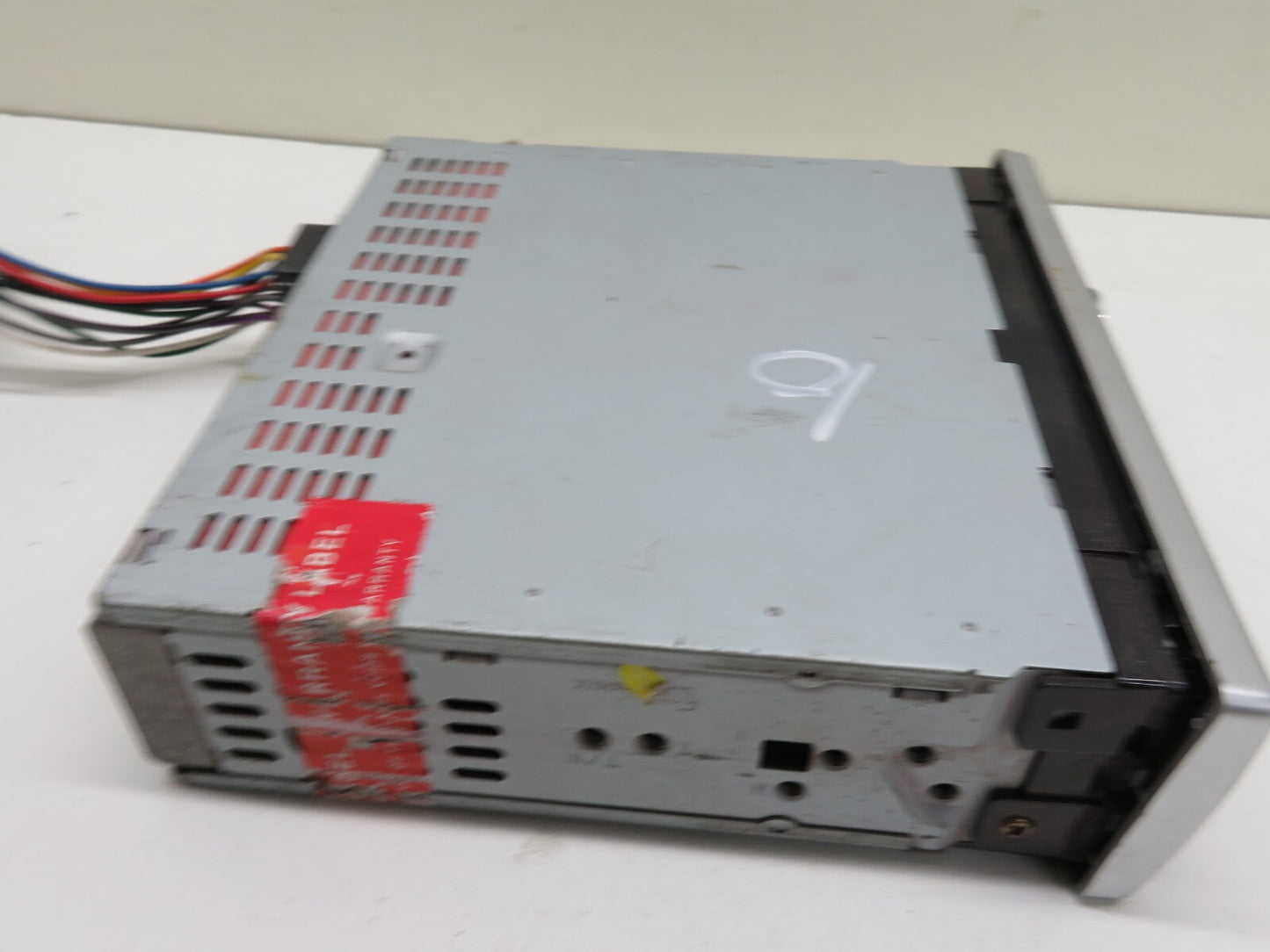 BMW E36 TEVION 45939 RADIO CD BLUETOOTH PLAYER (SEE PHOTOS) 1991-1998 1756-10