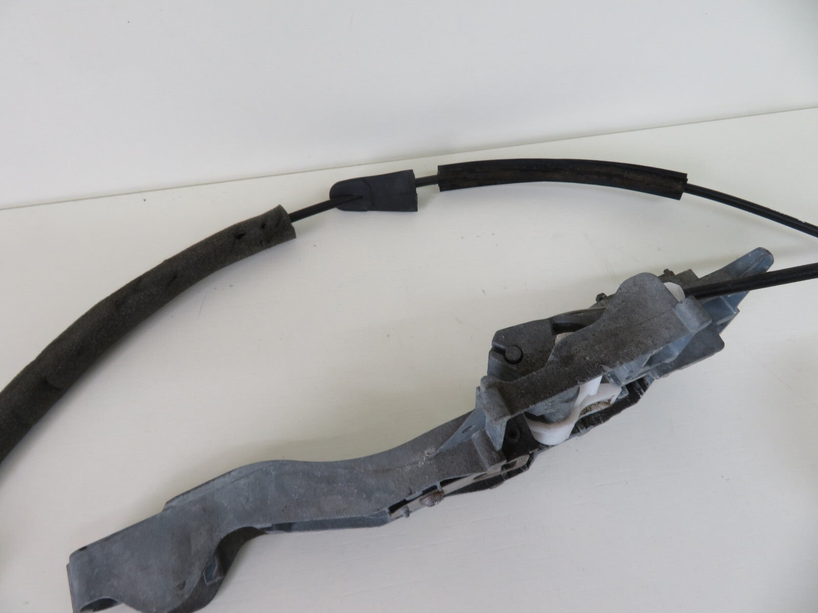 CITROEN BERLINGO MK2 NSF DOOR LOCK CATCH 2008-2014 1738-5