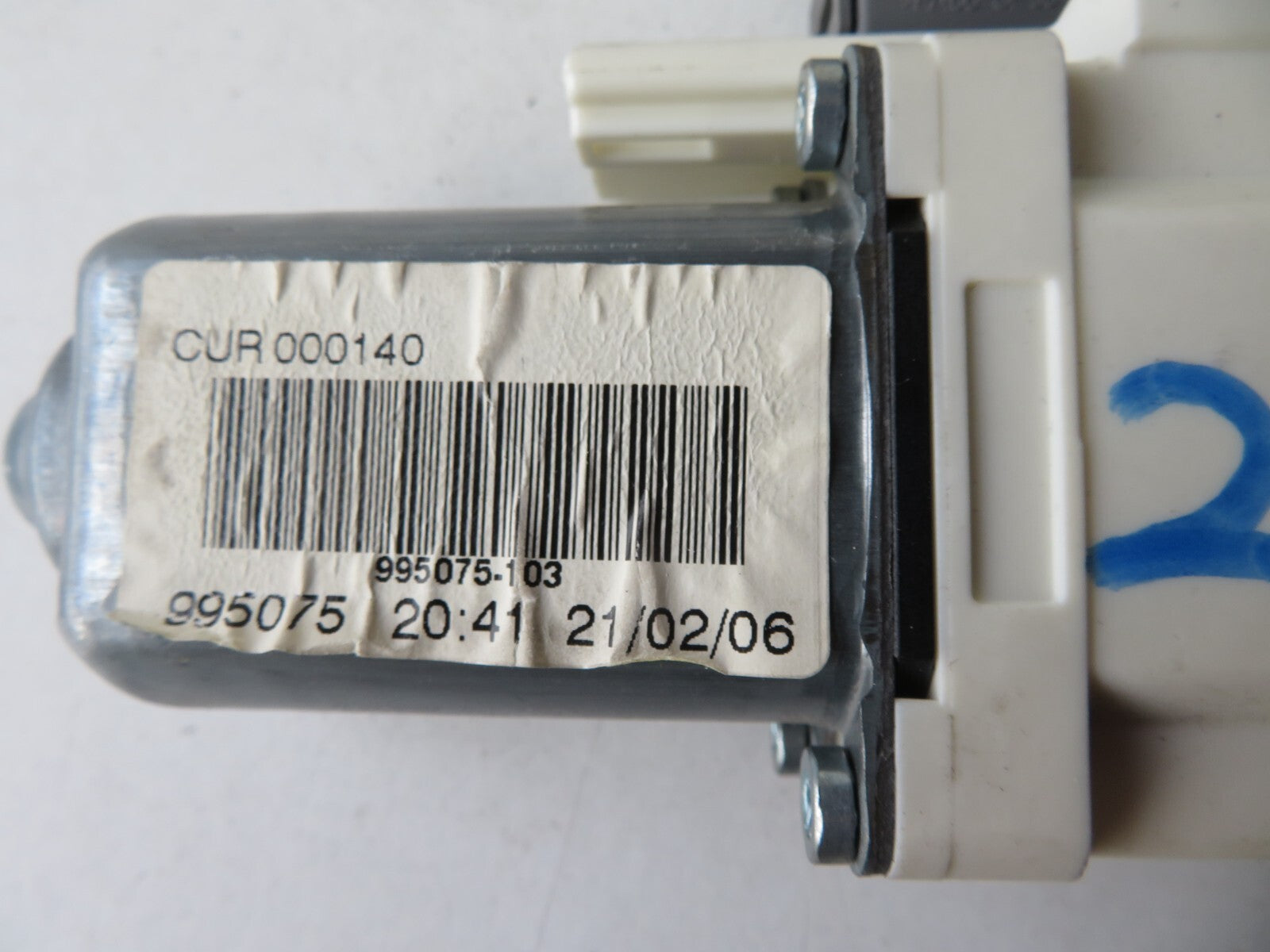 LAND ROVER DISCOVERY 3 OSF WINDOW MOTOR CUR000140 2005-2009 AMS1115-2