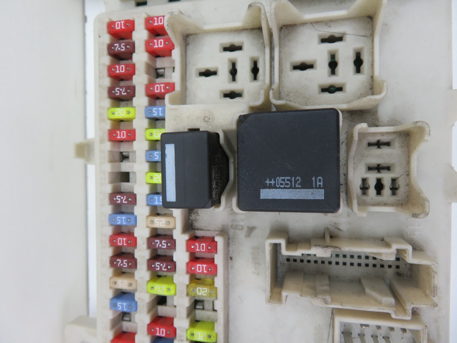 FORD FOCUS ST225 BODY CONTROL MODULE BCM 4M5T-14A073-CG 2005-2010