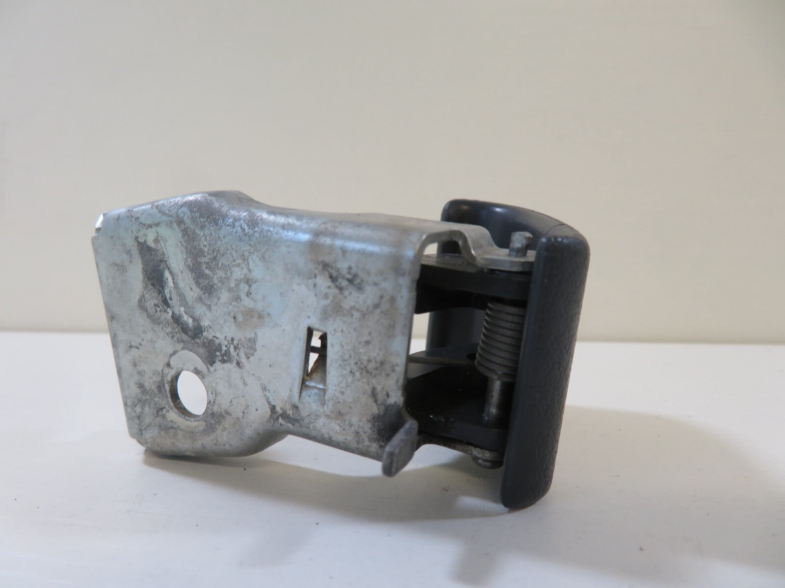 BMW MINI COOPER R50 R53 BONNET PULL LEVER 2000-2006 1927-24