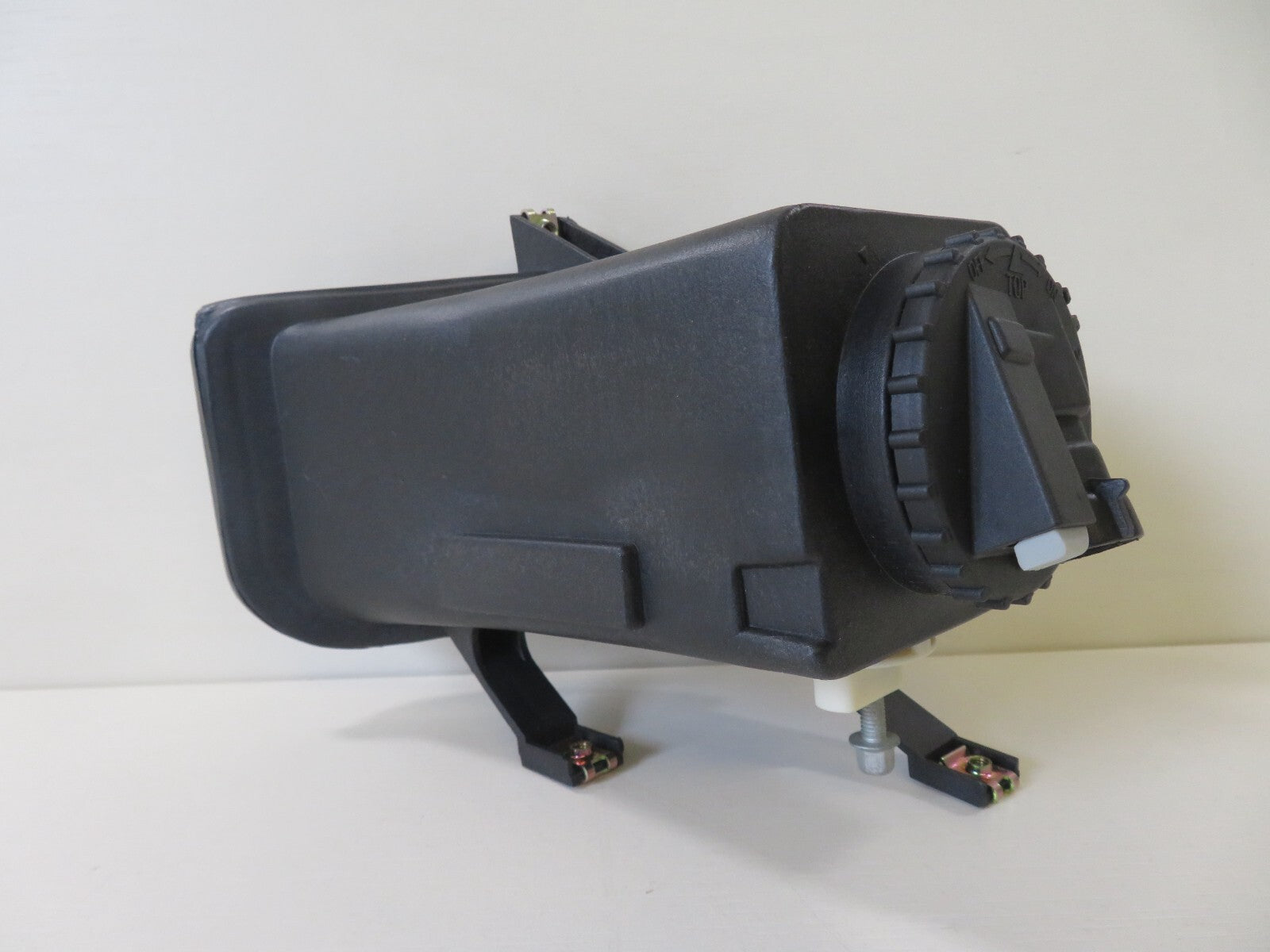 TYC 19-5045-05-2 OS DRIVER RH FRONT FOG LIGHT FOR FIAT PUNTO 1993-1999 #1RSW