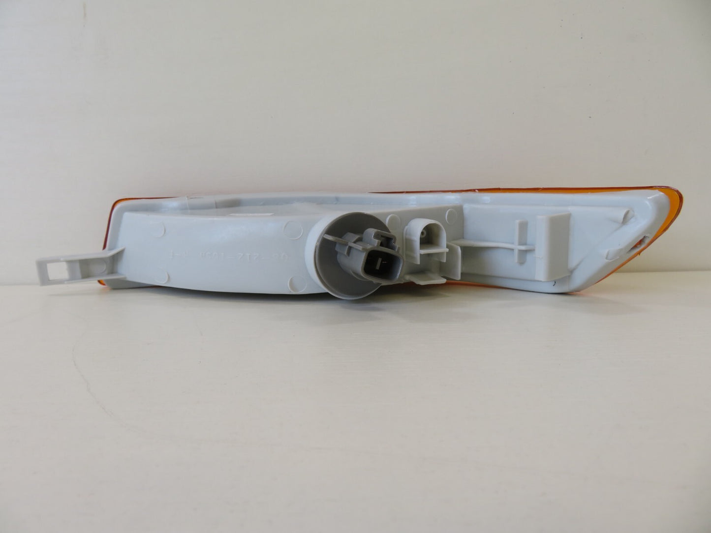 OS DRIVER RH FRONT INDICATOR LIGHT FOR TOYOTA COROLLA 212-1654R-AE 1992-1994