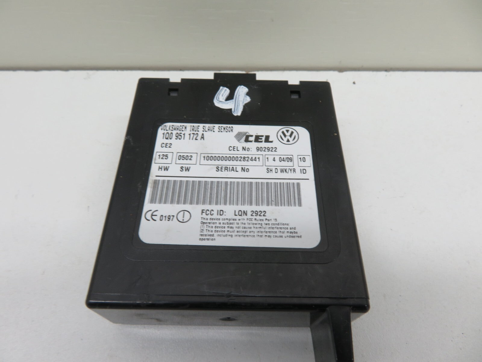 VOLKSWAGEN VW EOS ALARM SENSOR MODULE 1Q0951172A 2006-2010 1721-4