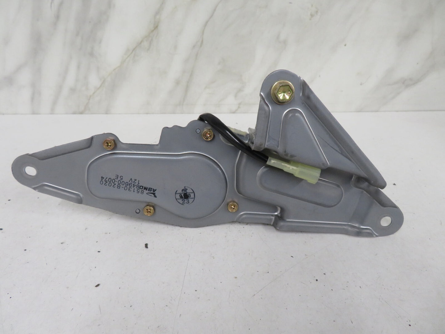 DAIHATSU CHARADE REAR WIPER MOTOR 85130-B2020 2003-2006 1424-4