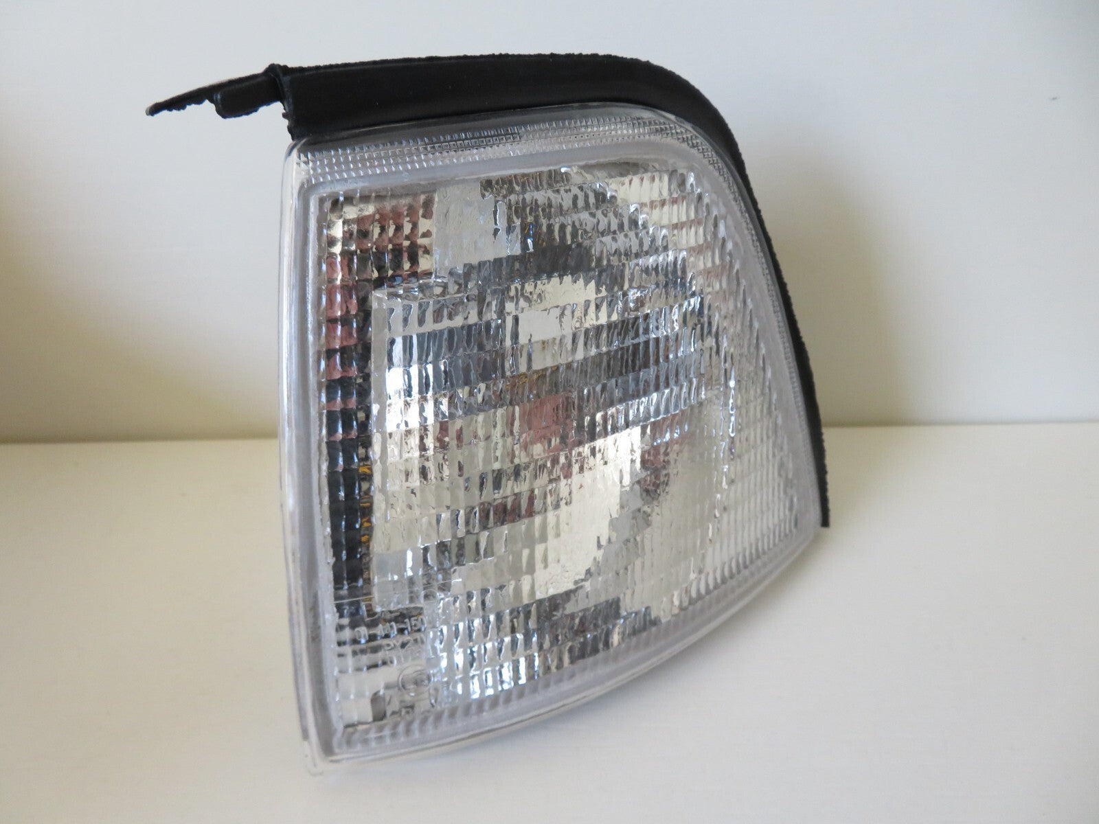 NS PASSENGER FRONT INDICATOR LIGHT FOR AUDI 80 441-1505L-WE-C 1991-1994