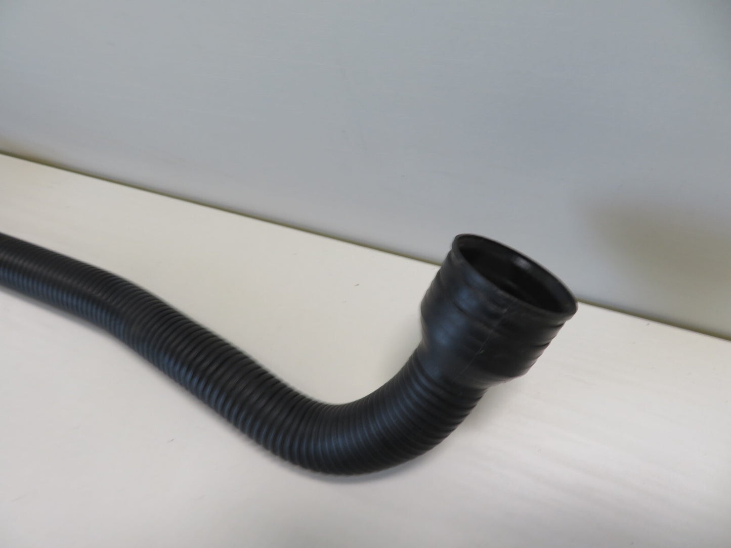 FORD FIESTA ST180 MK7 AIR CATCH FLEXI PIPE 2013-2017