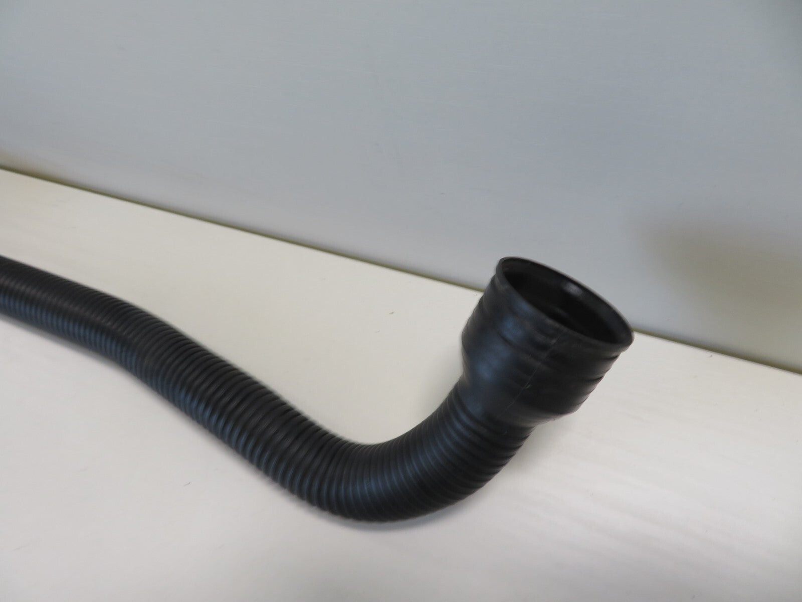 FORD FIESTA ST180 MK7 AIR CATCH FLEXI PIPE 2013-2017