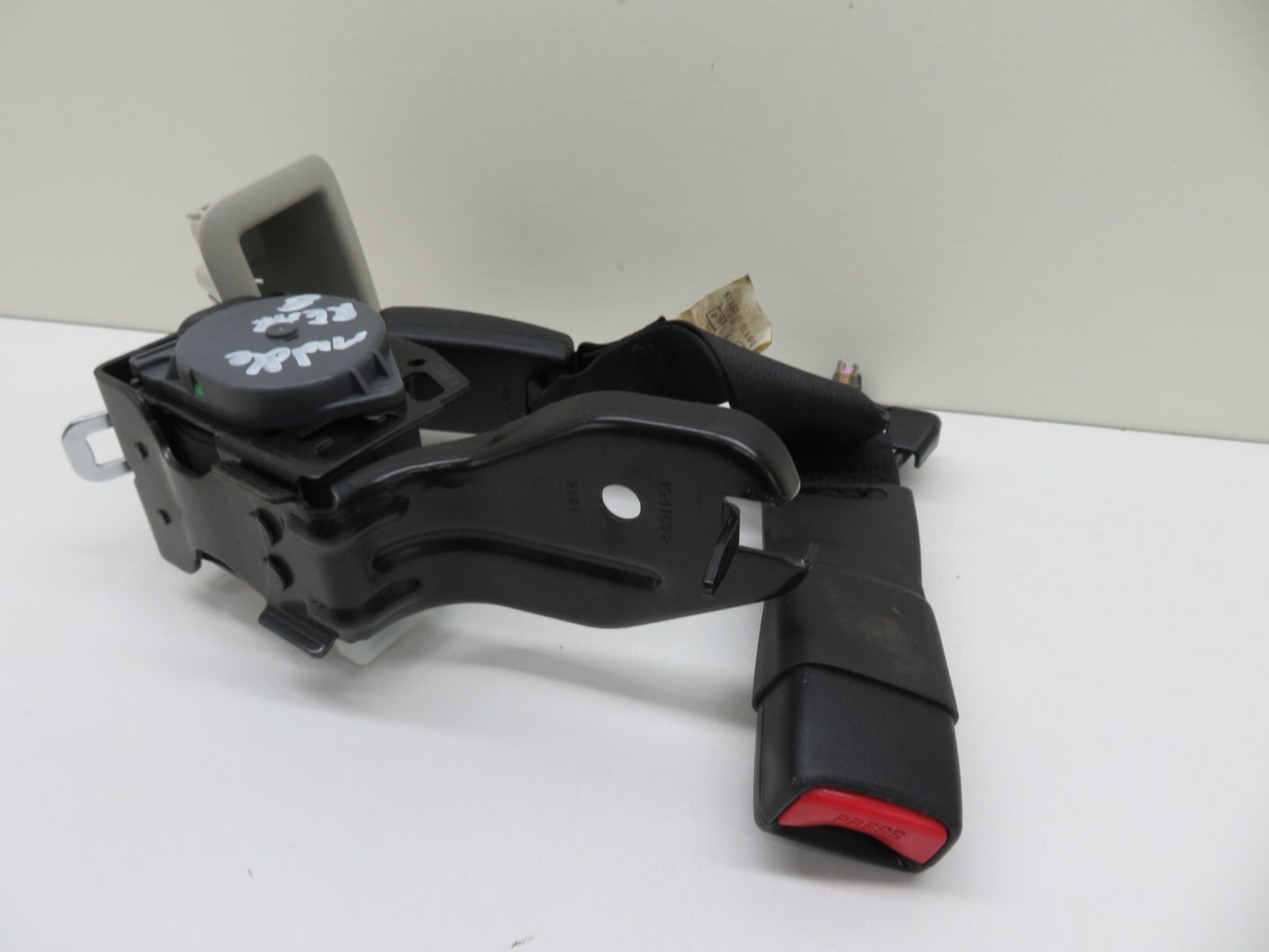 MAZDA CX7 REAR MIDDLE SEAT BELT WITH BUCKLE 2008-2012 1325-8