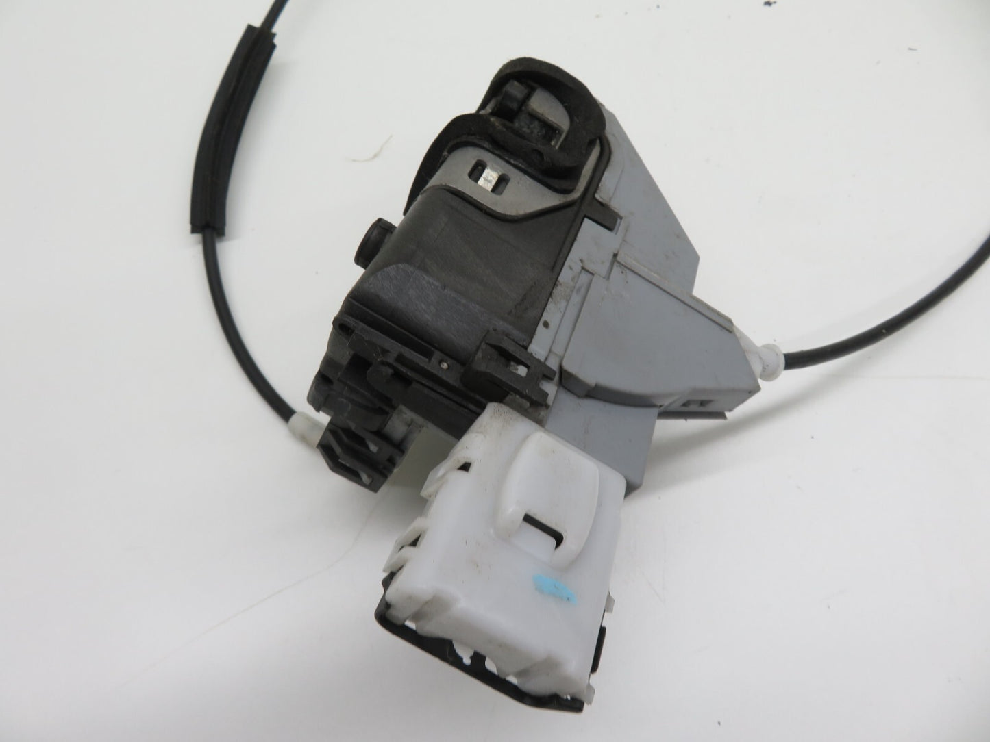 CITROEN C5 X7 NSR LEFT REAR DOOR LOCK CATCH PSA574393 2008-2015 1528