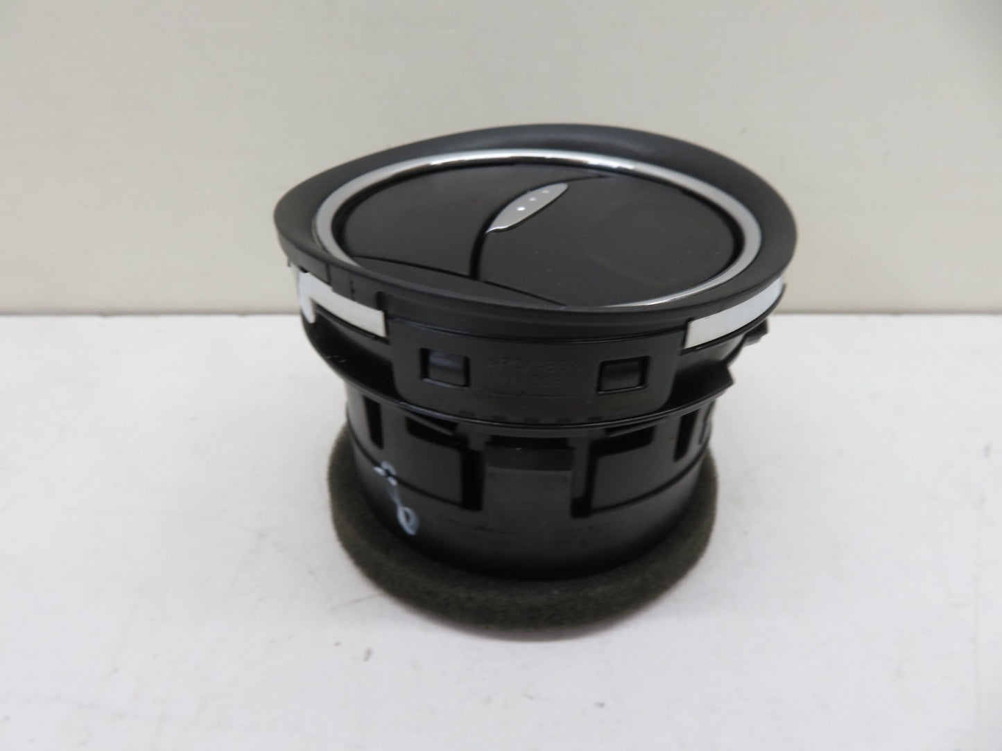 FORD S MAX DASHBOARD AIR VENT 2006-2010 1302-8