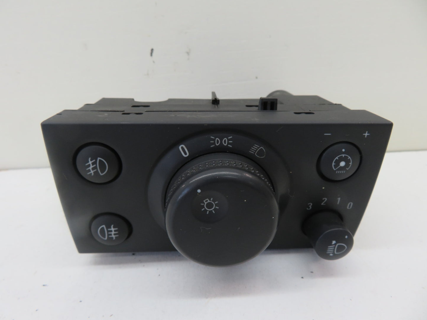VAUXHALL VECTRA C HEADLIGHT CONTROL SWITCH 13177066 2002-2008 KF55-2