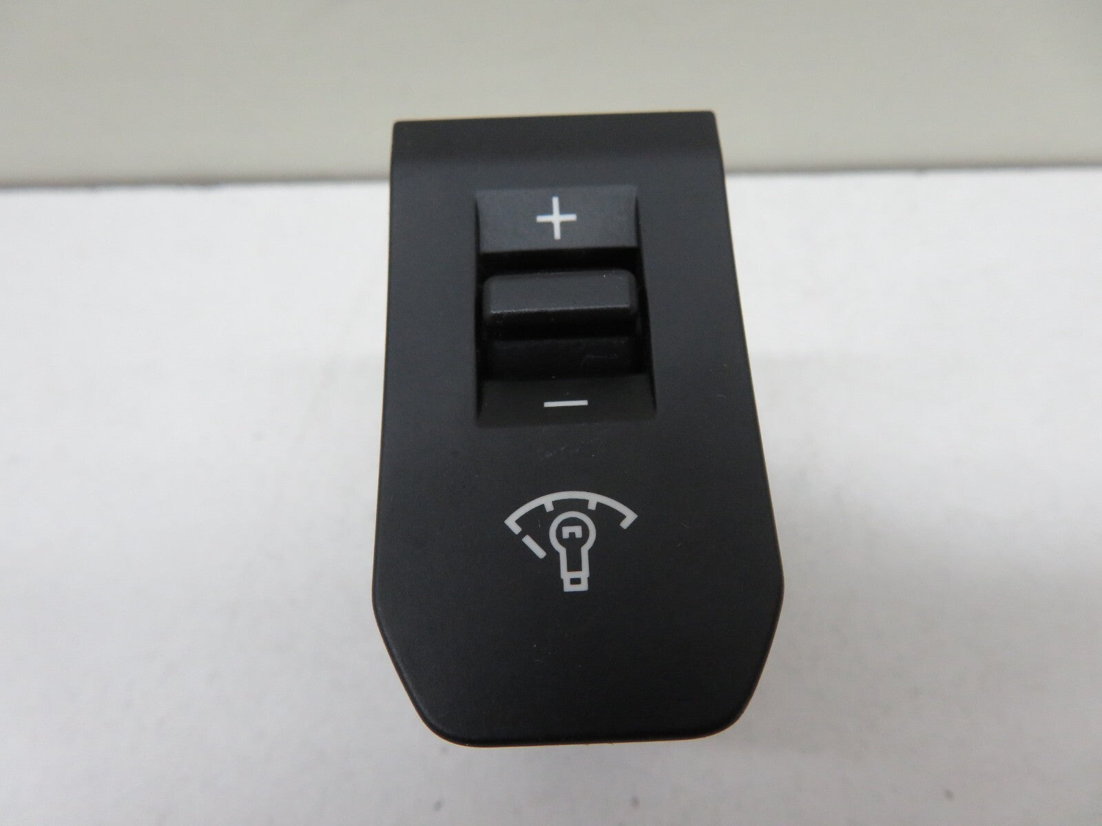 KIA RIO INSTRUMENT CLUSTER SWITCH 299105371 2011-2014 #1247-11