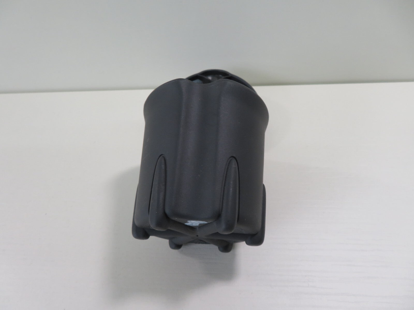 RENAULT SCENIC INTERIOR ASHTRAY STORAGE 8200728639 2003-2009 1559-8