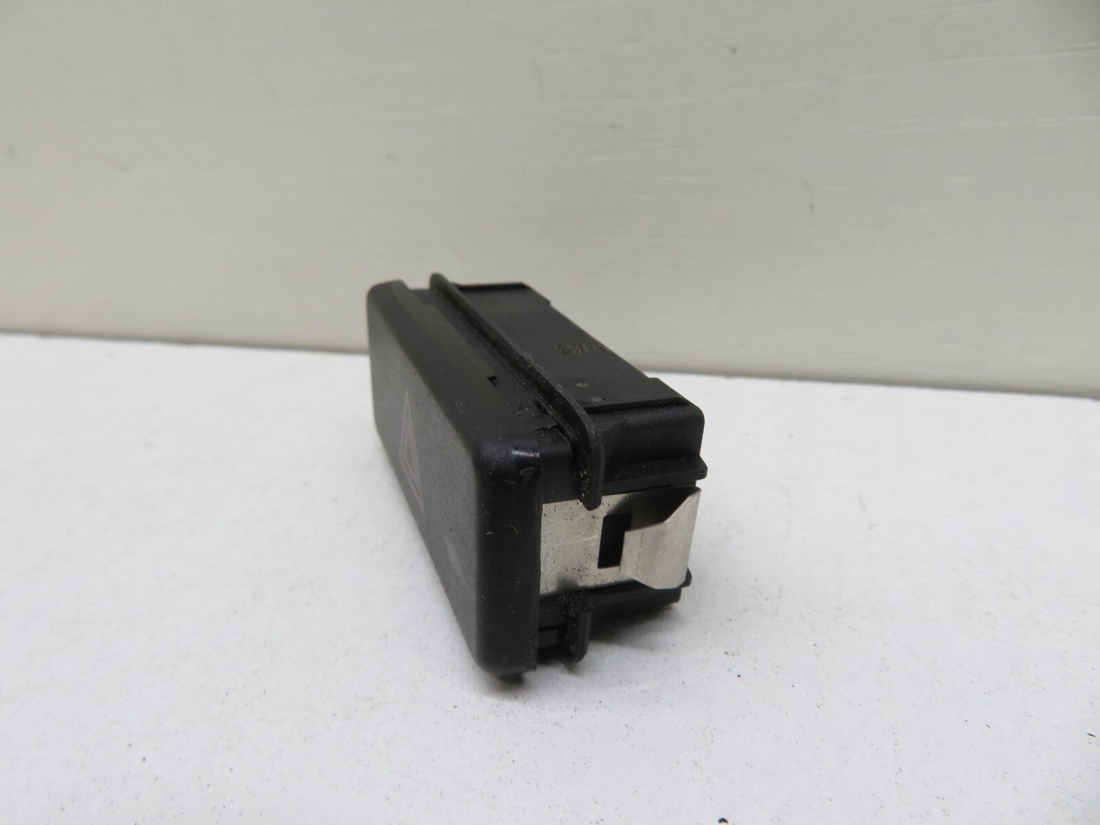 BMW E36 HAZARD SWITCH 1991-1998 1658-13