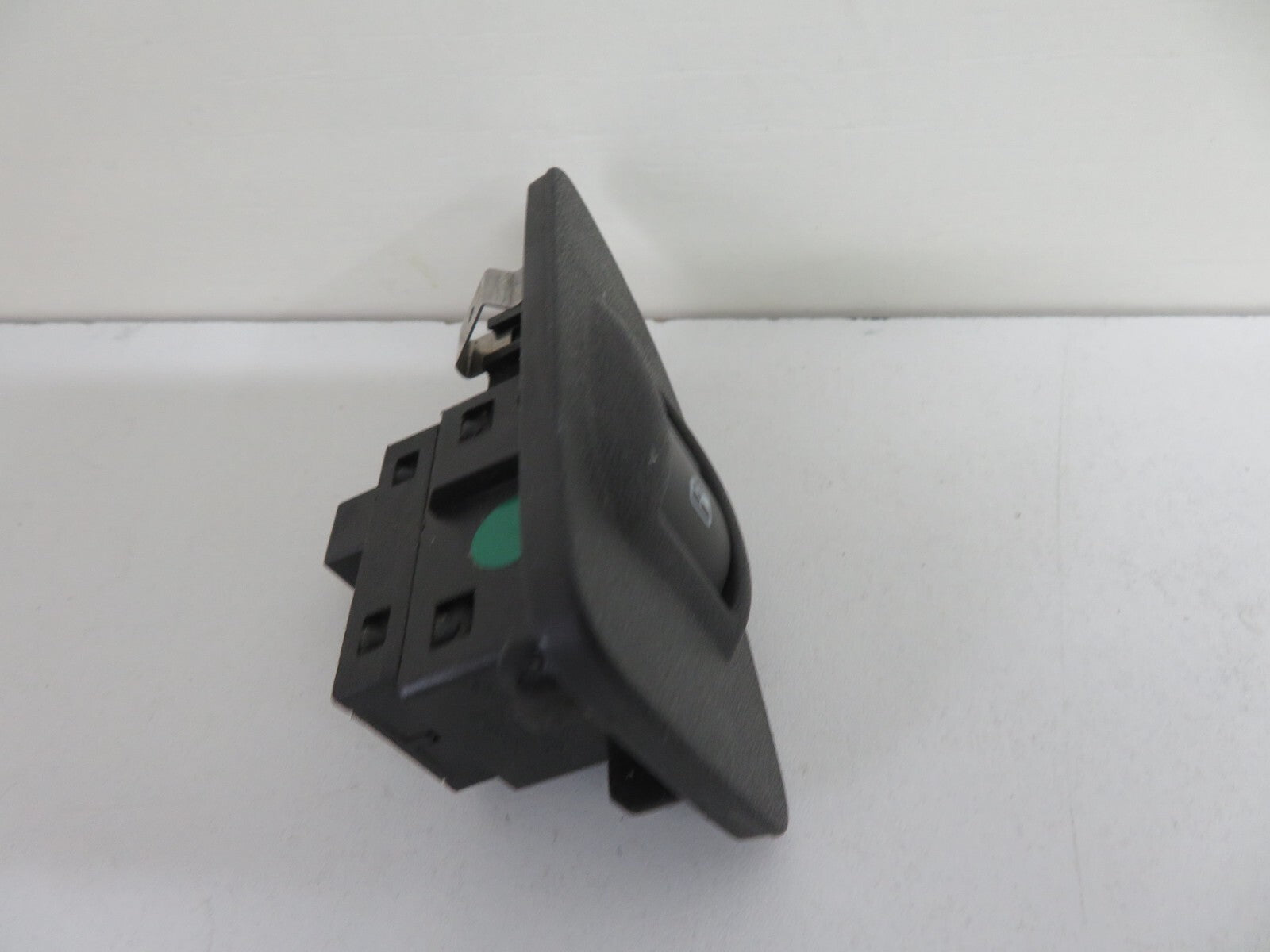 FIAT BRAVO OS RIGHT REAR WINDOW SWITCH 2008-2012 B6-8