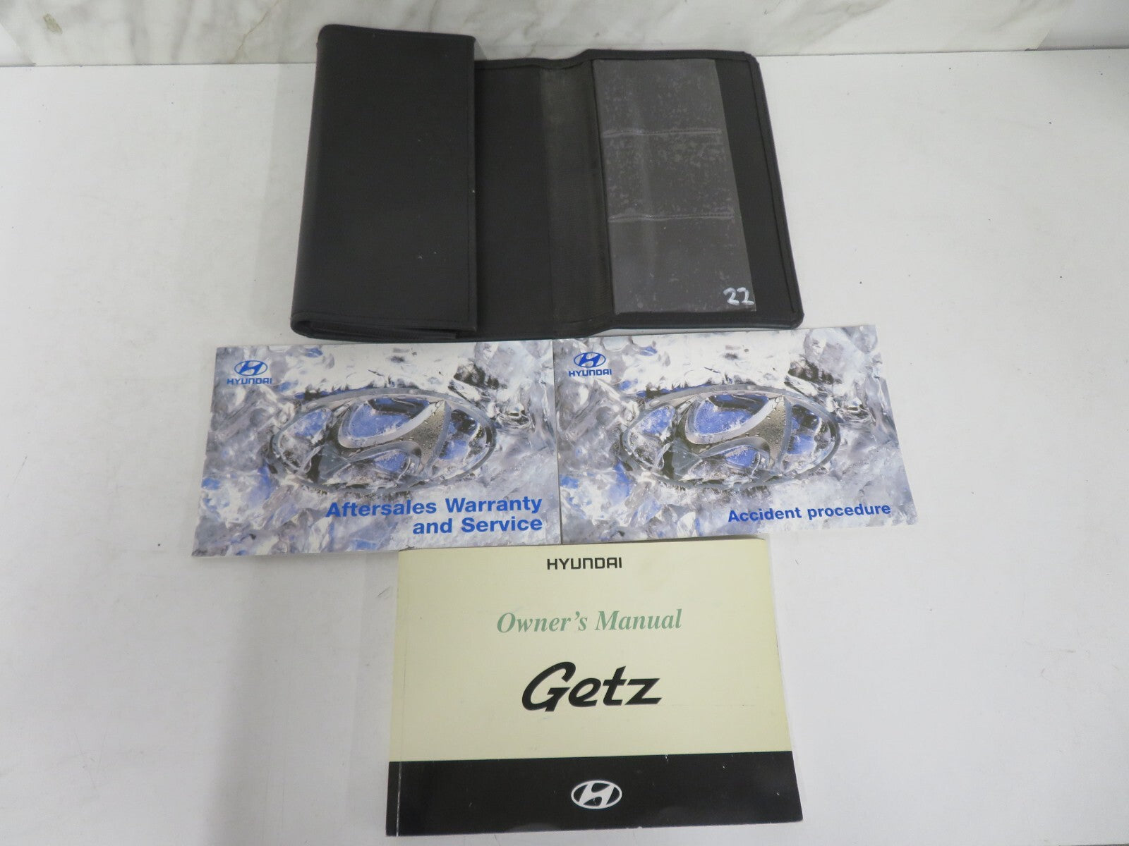 HYUNDAI GETZ OWNERS MANUAL WITH FOLDER 2002-2005 1234-22