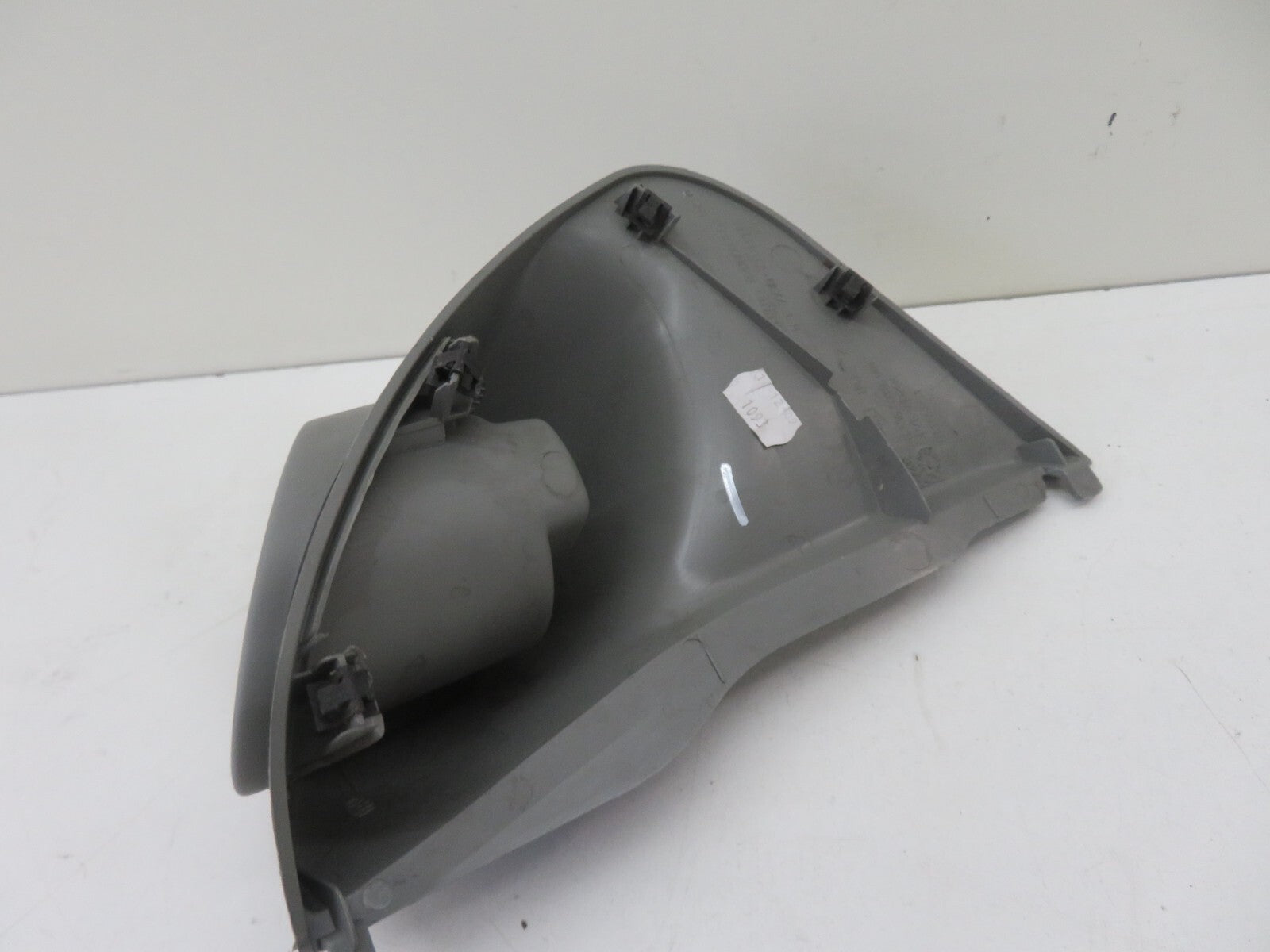 VAUXHALL VIVARO OS DRIVER CUP HOLDER TRIM 8200003557 2001-2014 1138-1