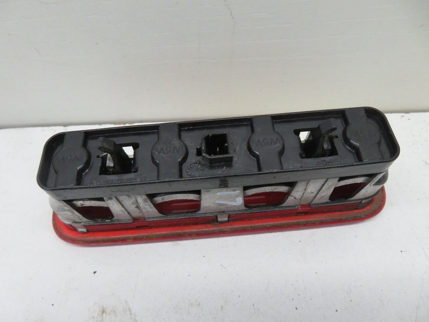 PEUGEOT BIPPER REAR UPPER MIDDLE BRAKE LIGHT 2008-2015 1721-17