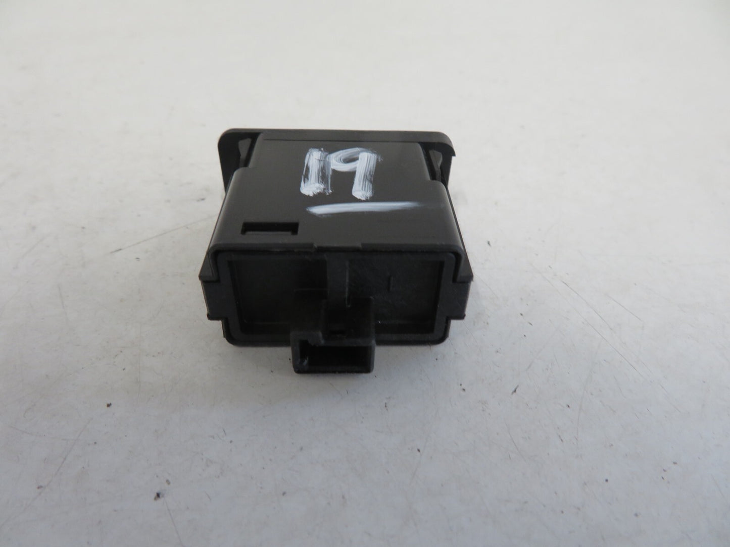 BMW 5 SERIES E39 HEADLIGHT LEVEL SWITCH 8360460 1996-2003 1518-19