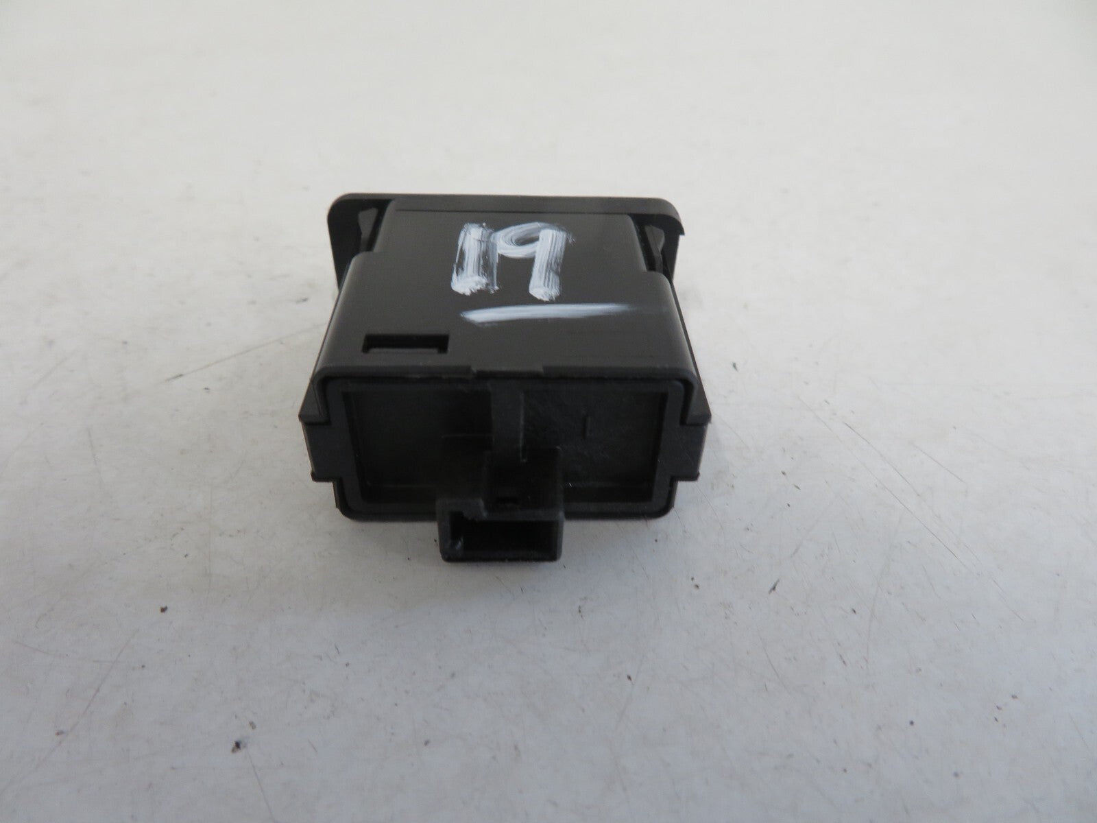 BMW 5 SERIES E39 HEADLIGHT LEVEL SWITCH 8360460 1996-2003 1518-19
