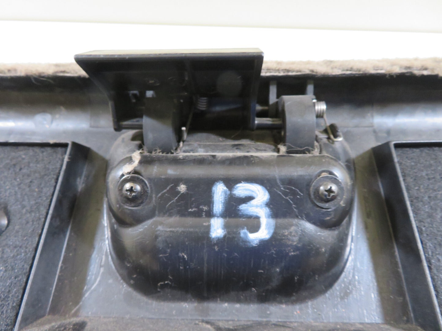 BMW X5 E53 NS PASSENGER REAR BOOT ACCES TRIM COVER 7034365 1999-2006 MISC1609-13