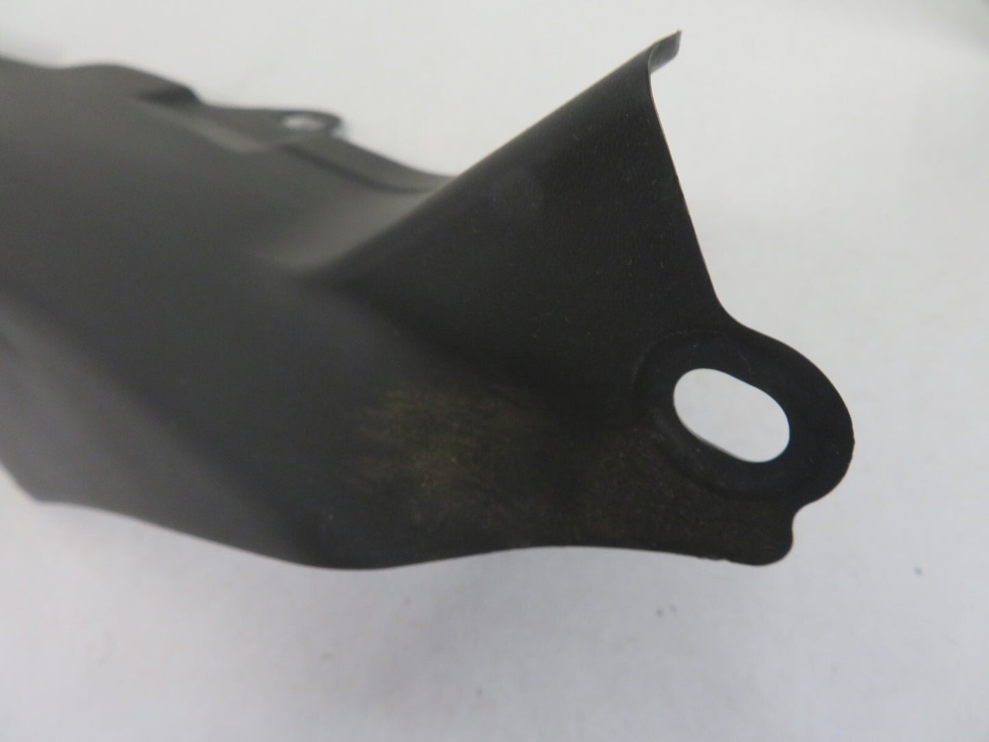 PEUGEOT 4007 OS DRIVER SIDE WING BONNET TRIM 2007-2012 1603-3