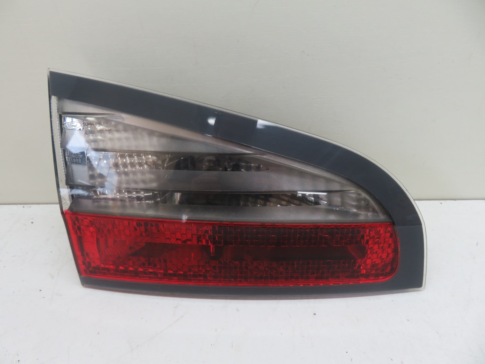FORD S MAX NS PASSENGER REAR INNER TAIL LIGHT 6M21-13A603-AK 2006-2010 1302-2