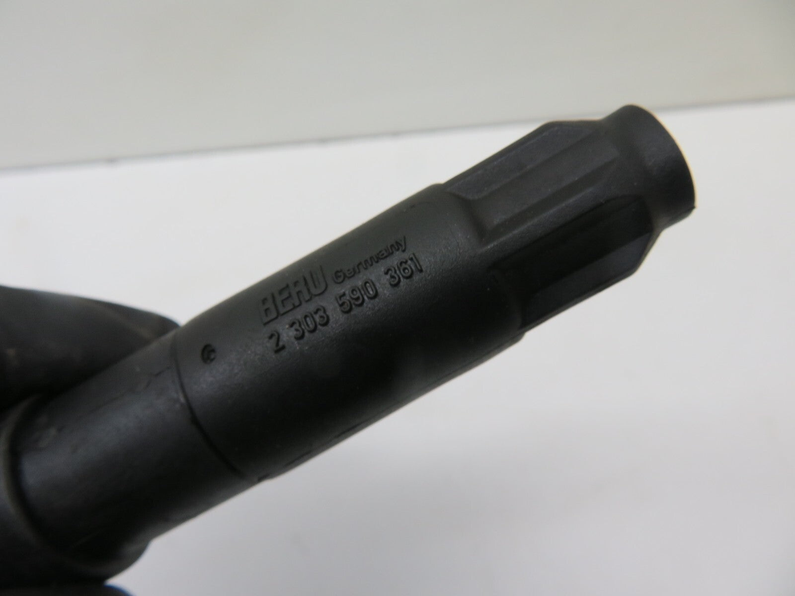 PORSCHE CAYENNE 955 BERU IGNITION COIL PACK 2303590361 X1 2003-2006 1804-6