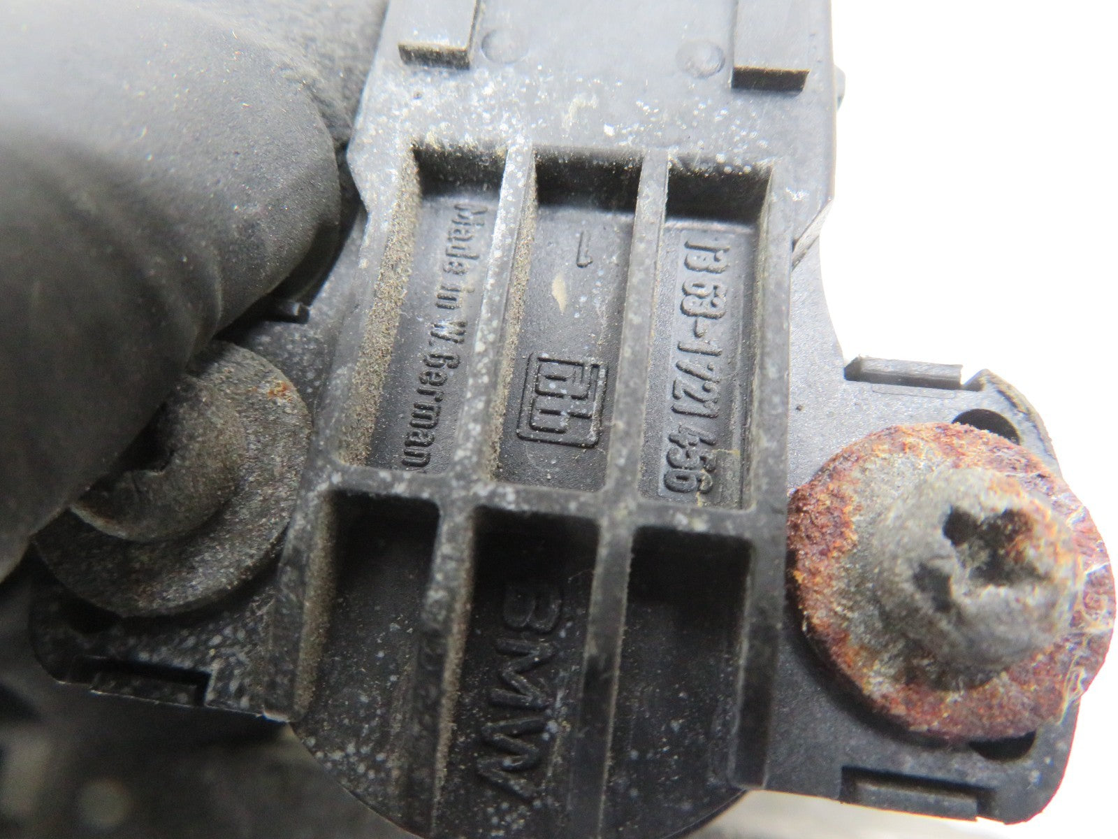 BMW E36 320I THROTTLE BODY 1748094 1990-1999