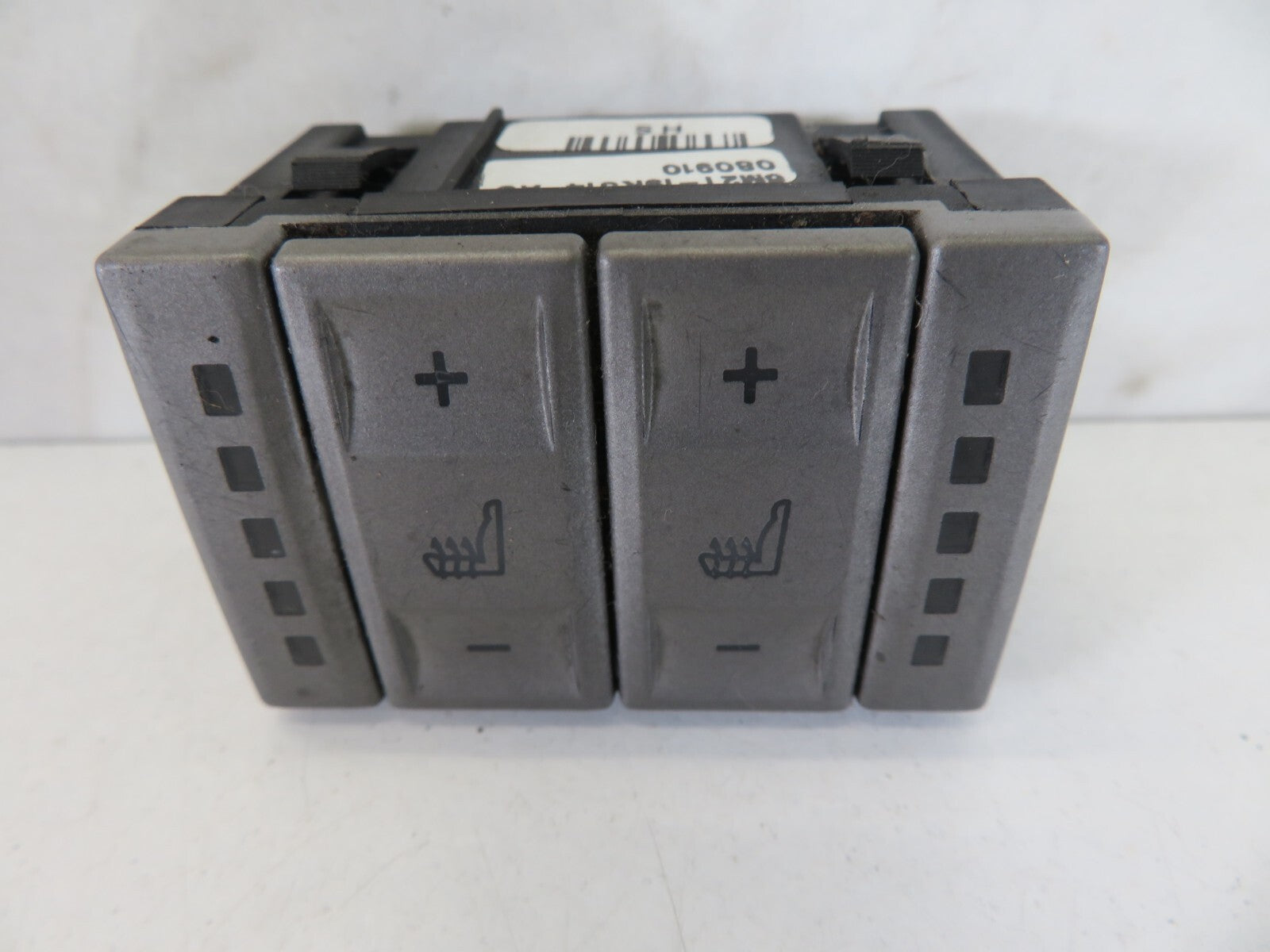 FORD MONDEO MK4 HEATED SEAT SWITCHES 6M2T-19K314-AC 2007-2011 A1007-16