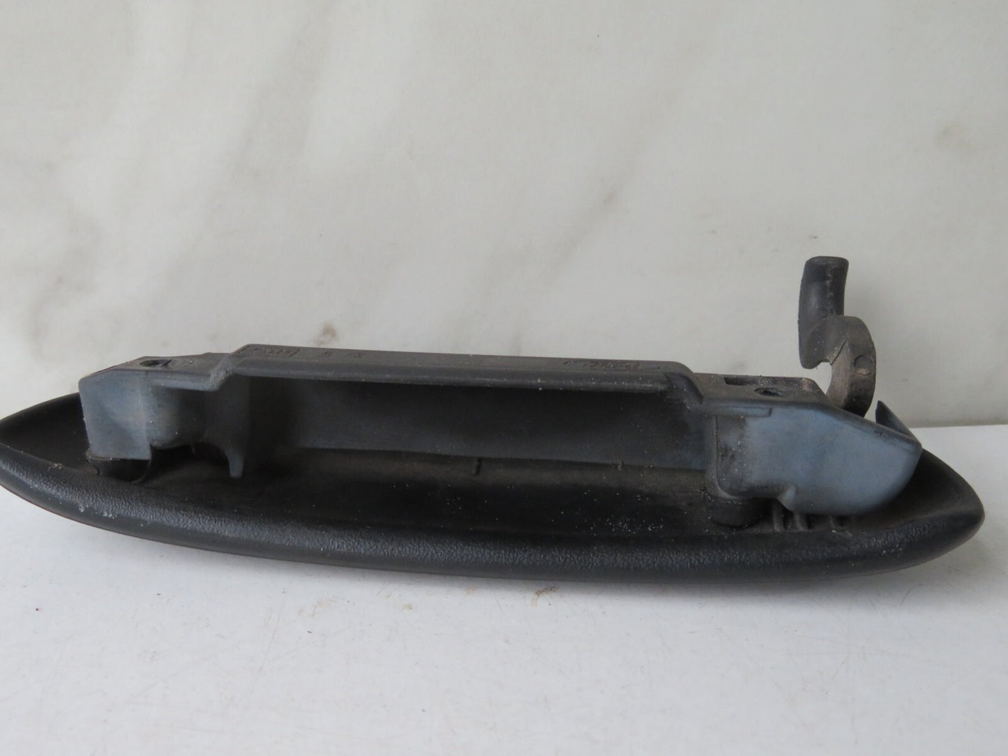FORD FIESTA MK4 NSR EXTERIOR DOOR HANDLE 1995-2002 A1030-4