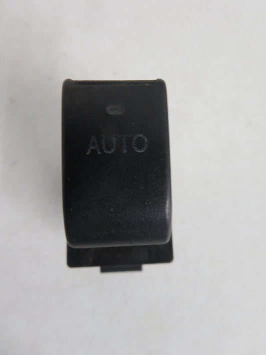TOYOTA COROLLA FRONT WINDOW SWITCH LEFT SIDE 84810-02040  2004-2007 MIX1424-23